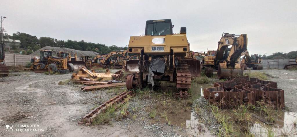 DOZER D10T (SCRAP)