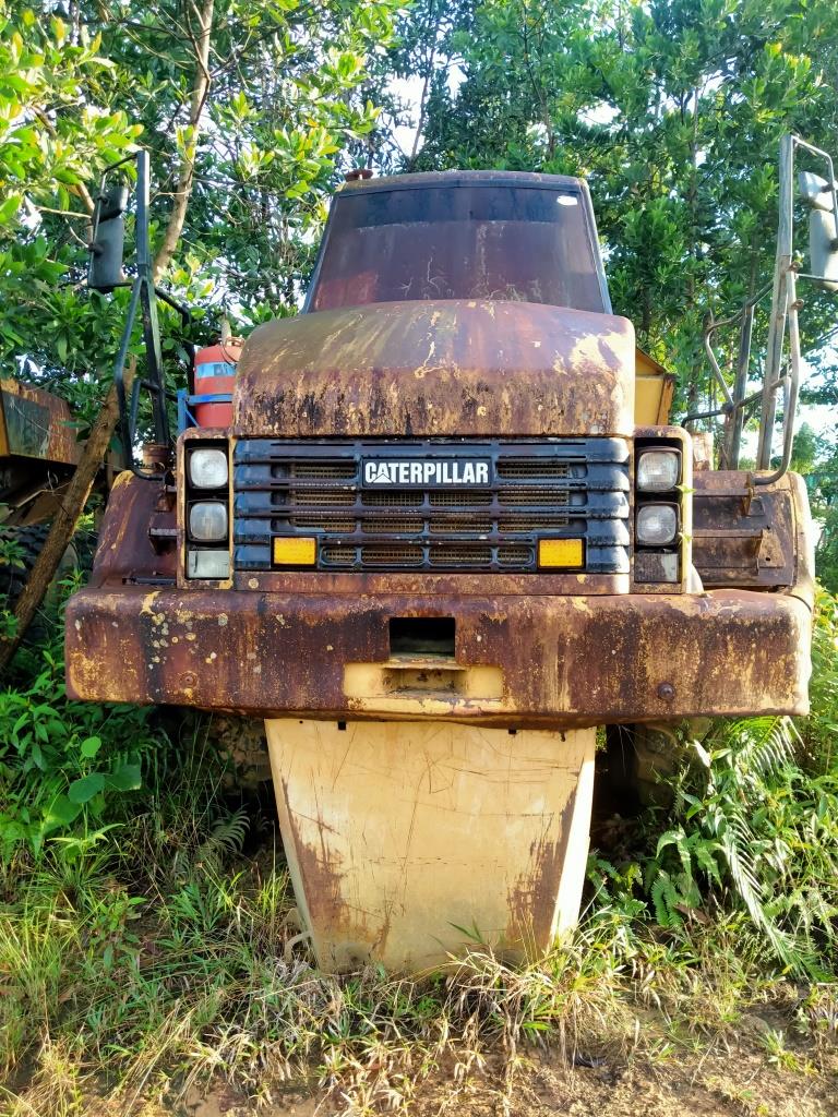 ARTICULATED DUMP TRUCK 740