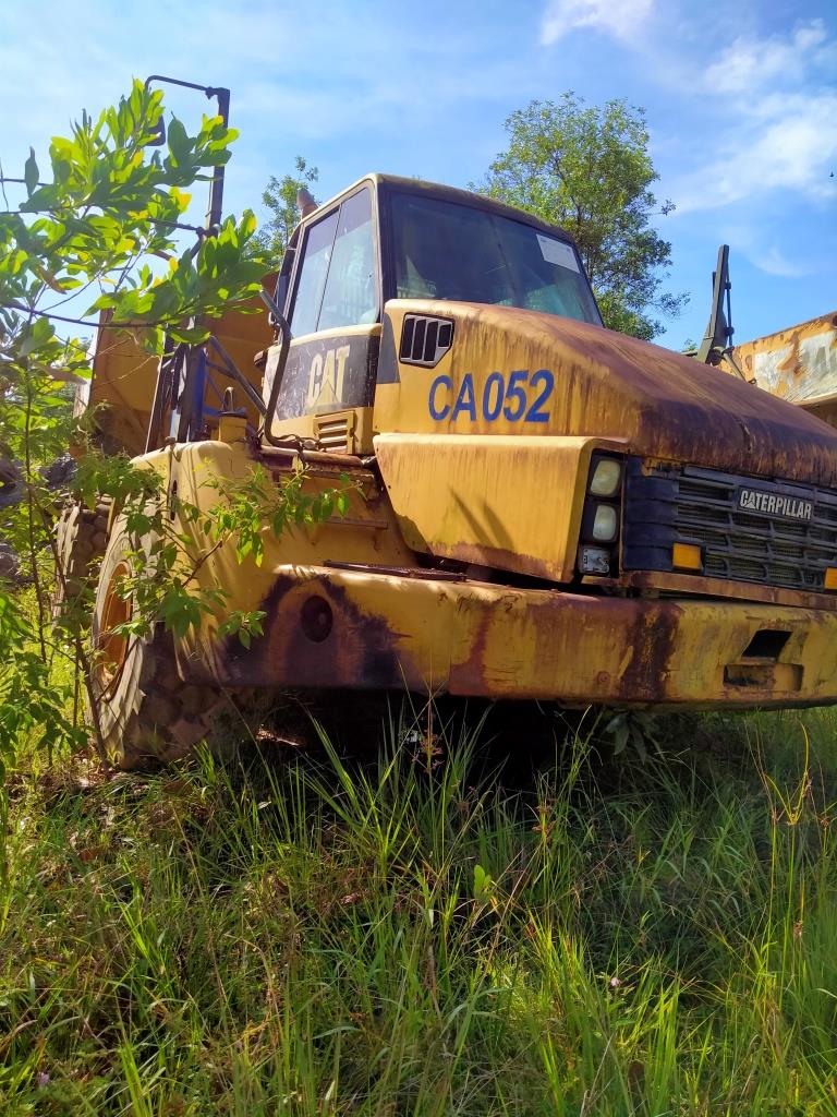 ARTICULATED DUMP TRUCK 740